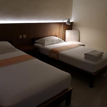 Puri Pangeran Hotel Yogyakarta Extérieur photo